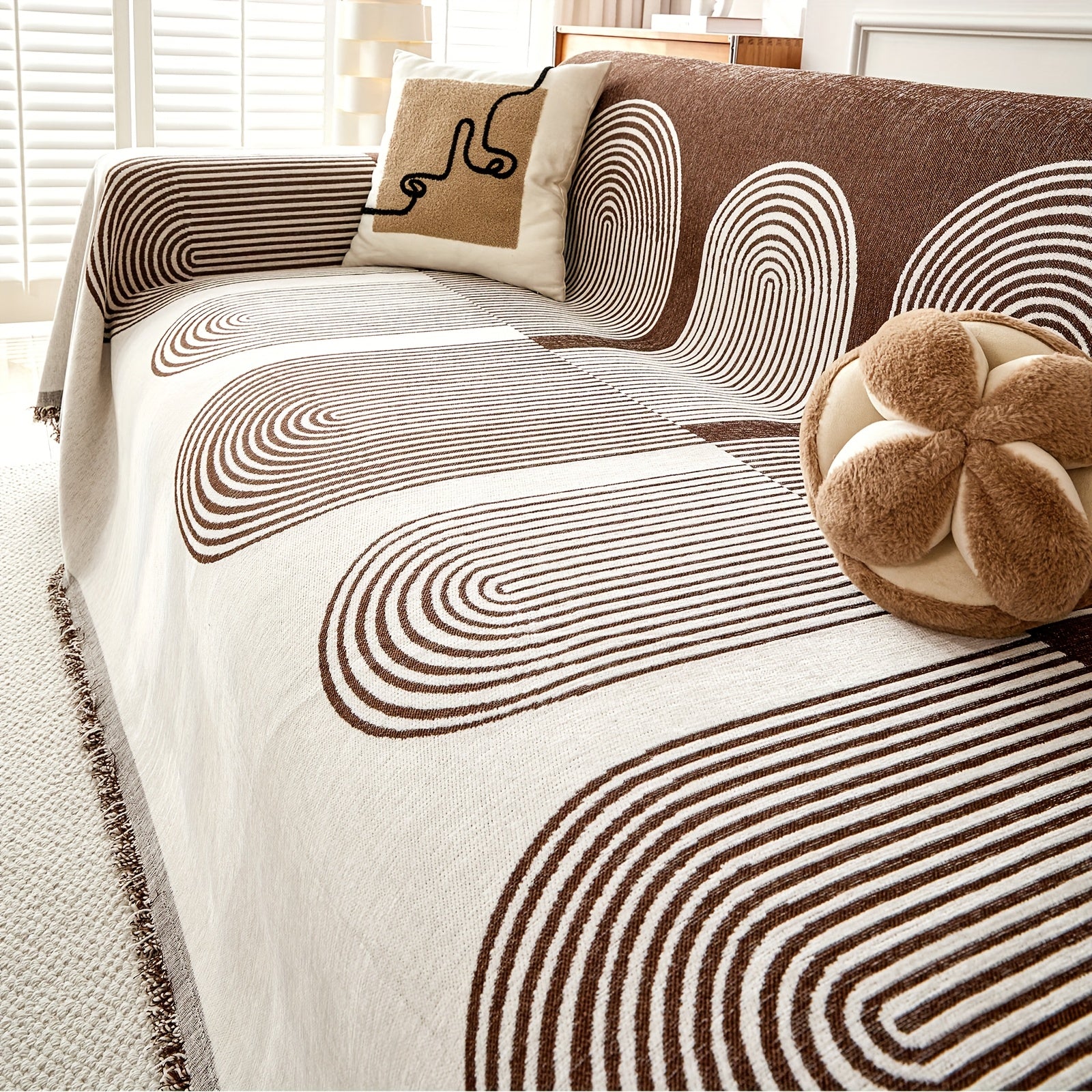 Reversible Chenille Couch Protector with Tassel Trim for 2\u002F3 Cushion Boho Sectional Sofas, Washable And Anti-Slip, Ideal for Pet Owners, Also Serves As a Jacquard Throw for L-Shaped Sofas