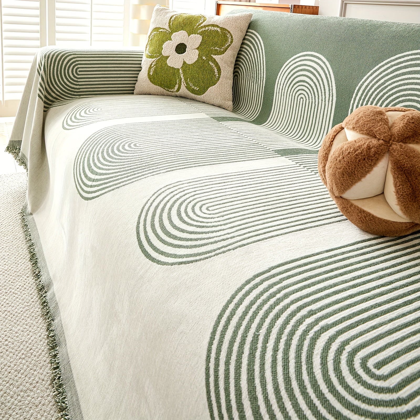 Reversible Chenille Couch Protector with Tassel Trim for 2\u002F3 Cushion Boho Sectional Sofas, Washable And Anti-Slip, Ideal for Pet Owners, Also Serves As a Jacquard Throw for L-Shaped Sofas